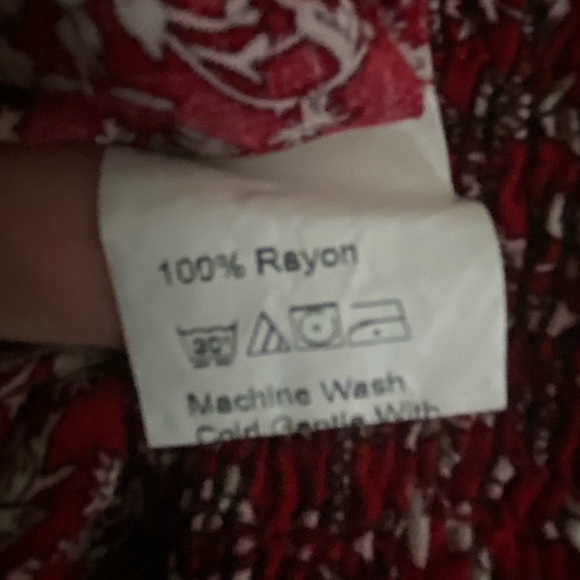 Off Shoulder Ditsy Floral M-Split Dress - Picture 8 of 8